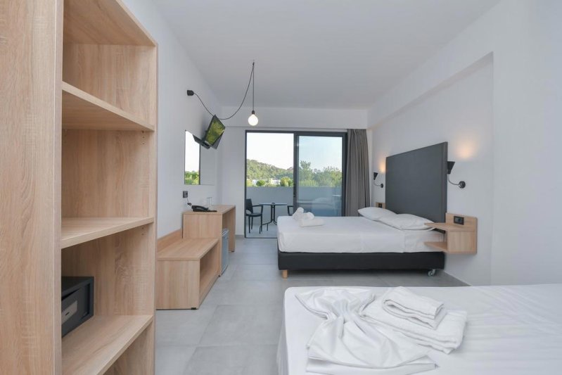 Rodosz utazás Evita Mare