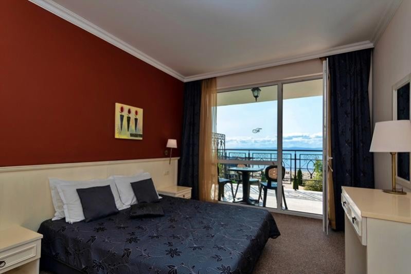 Pomorie utazás Festa Pomorie Resort