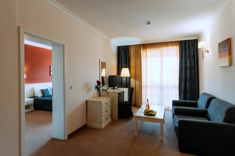 Pomorie utazás Festa Pomorie Resort