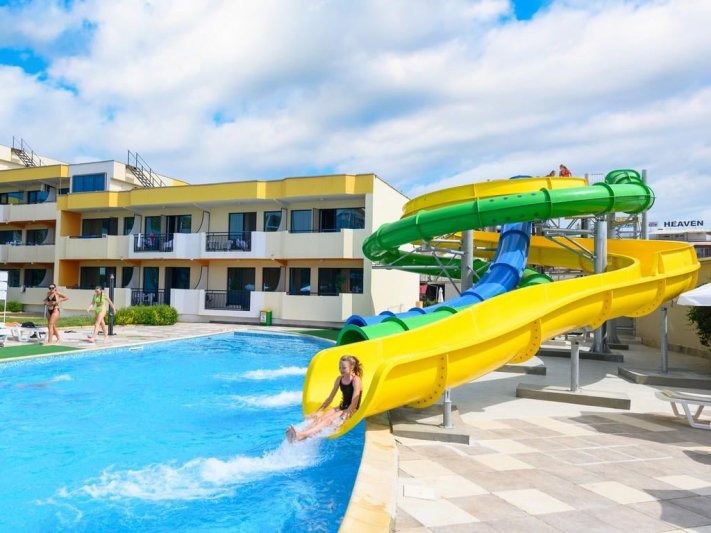 Napospart utazás Glarus Hotel