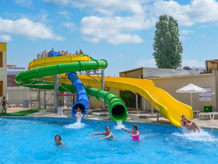 Glarus Hotel Napospart