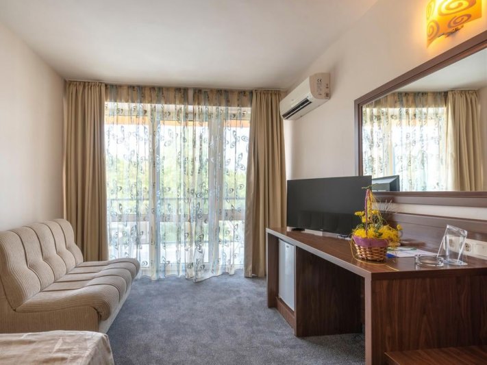 Glarus Hotel Napospart