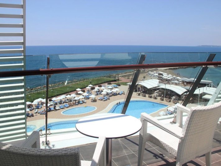 Alanya utazás Gold Island Hotel