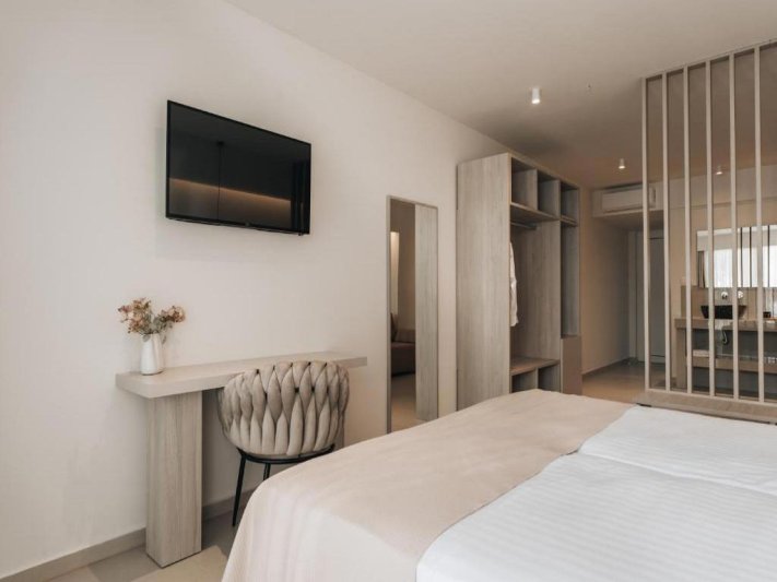 Zakynthos utazás Golden Coast Suites