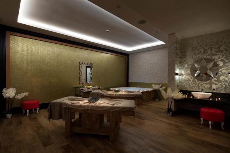 Alanya utazás Granada Luxury Beach Avsallar