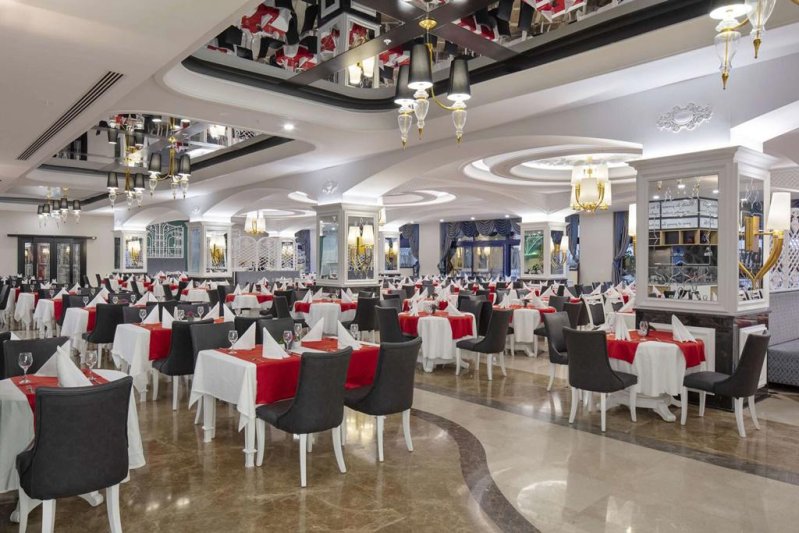 Alanya utazás Granada Luxury Okurcalar