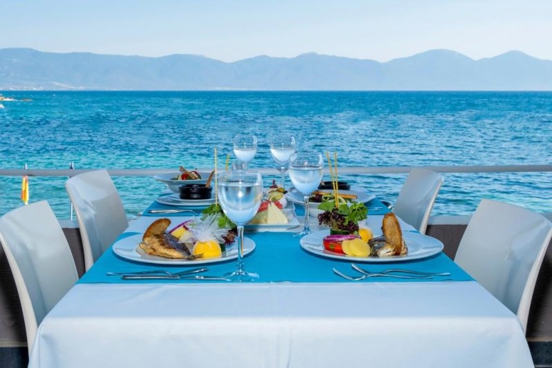 Kusadasi utazás Grand Blue Sky International