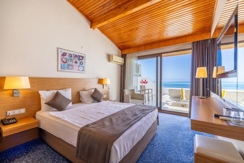 Izmir utazás Grand Efe