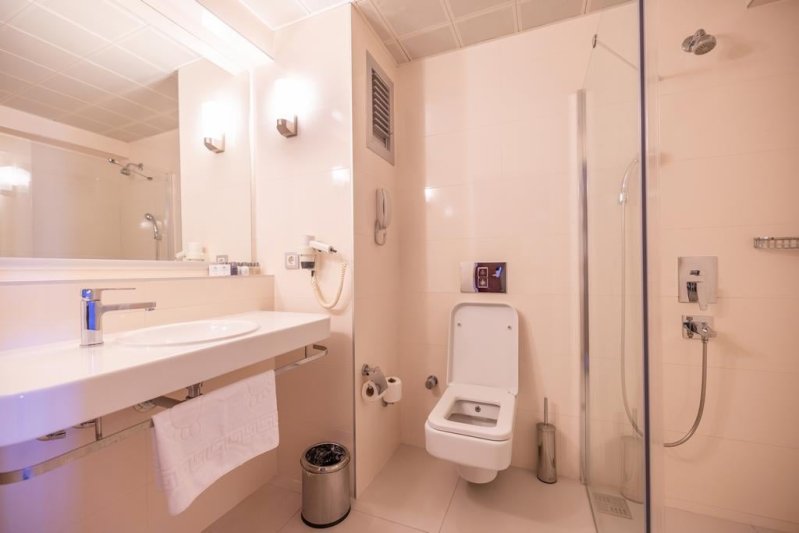 Izmir utazás Grand Efe