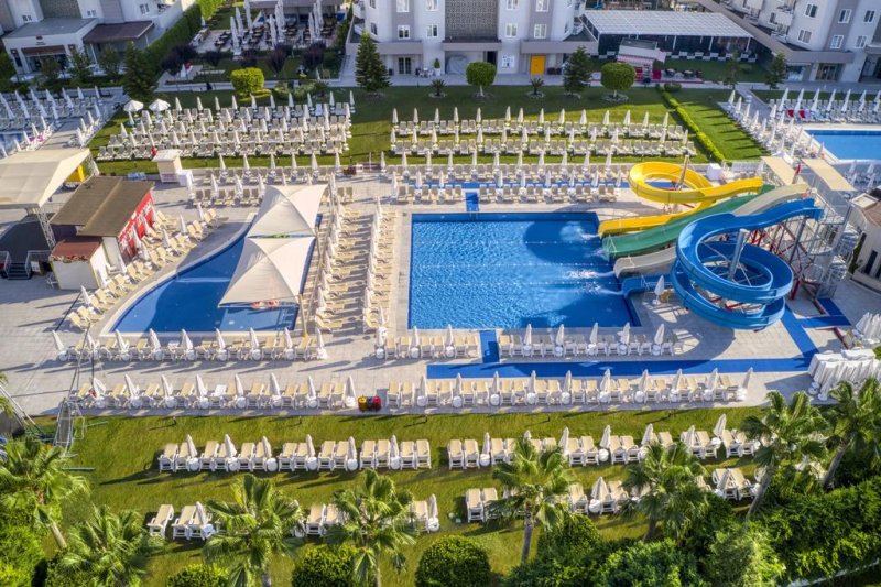 Grand Park Lara Antalya
