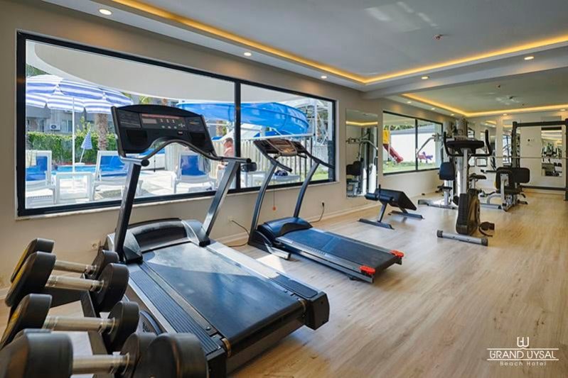 Alanya utazás Grand Uysal Beach Hotel