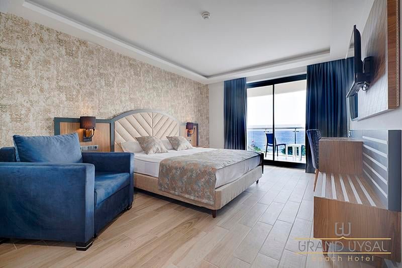 Alanya utazás Grand Uysal Beach Hotel