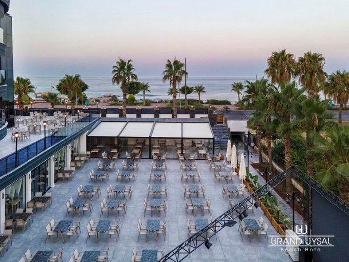 Alanya utazás Grand Uysal Beach Hotel