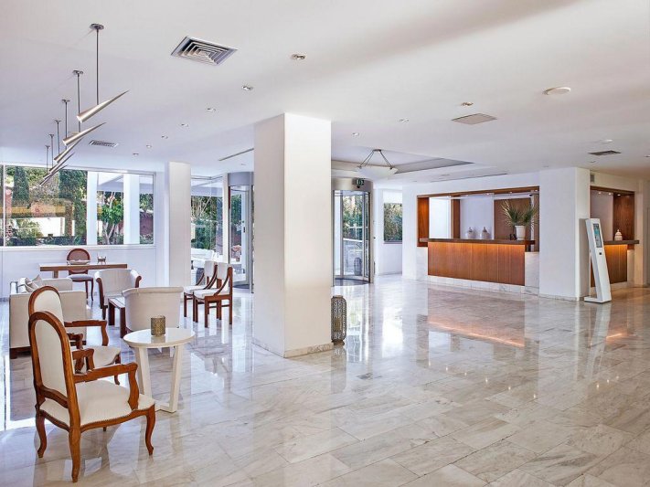 Grecian Sands Hotel Dél-Ciprus
