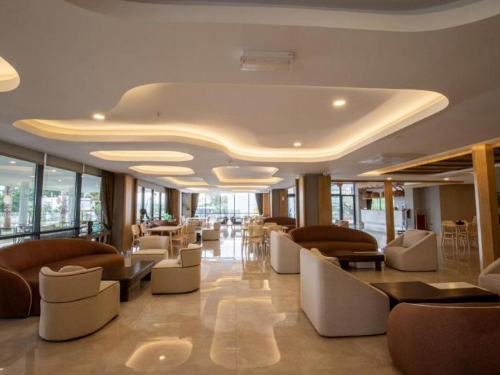 Hane Sun Elite Hotel Side