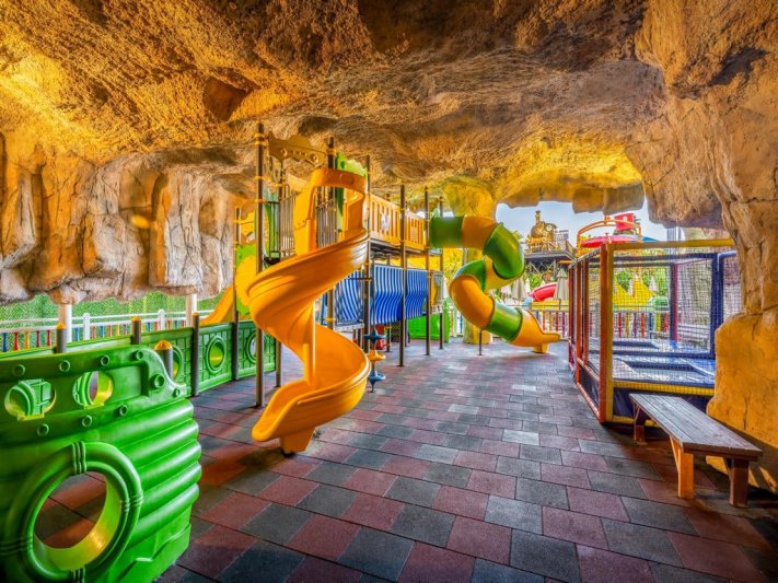 Alanya utazás Haydarpasha Palace