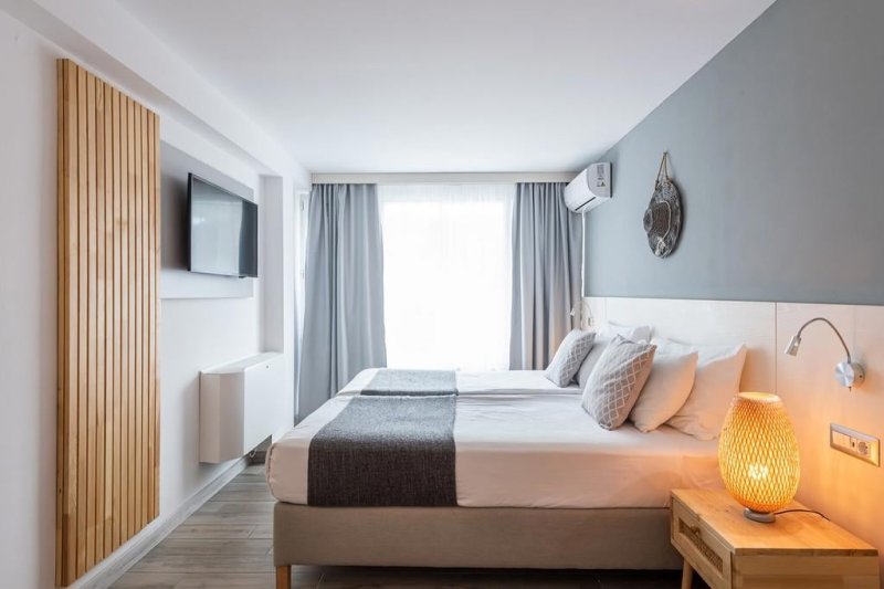 Napospart utazás Ihotel Sunny Beach