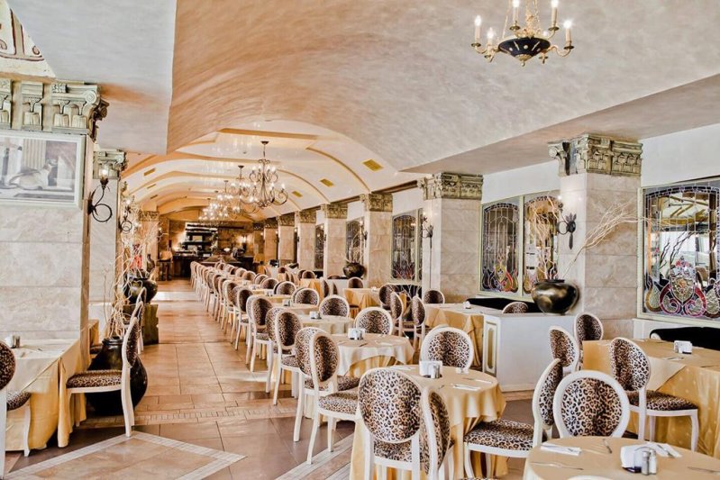 Napospart utazás Imperial Palace