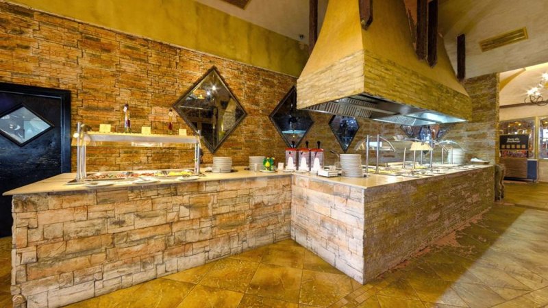 Napospart utazás Imperial Palace