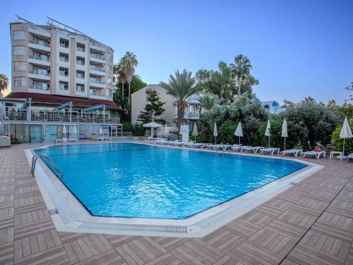 Alanya utazás Incekum Su Hotel