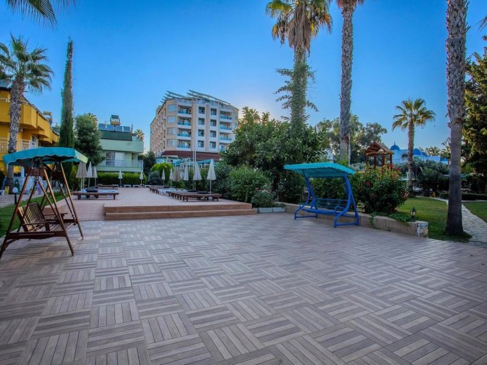 Alanya utazás Incekum Su Hotel