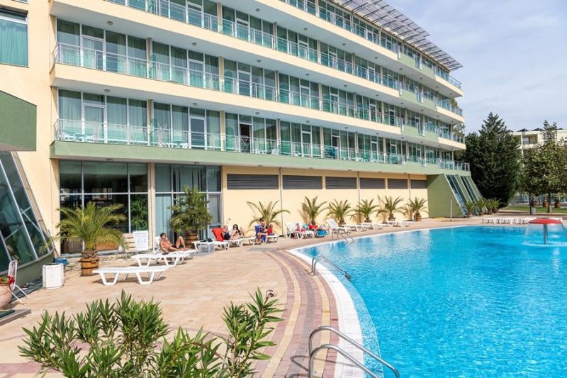 Ivana Palace Napospart