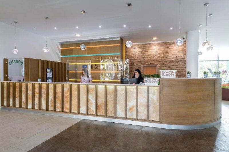 Napospart utazás Ivana Palace