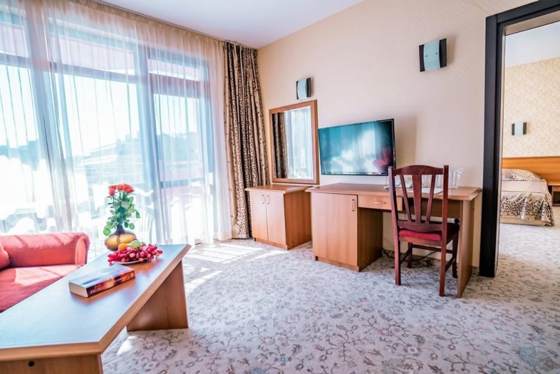 Napospart utazás Izola Paradise