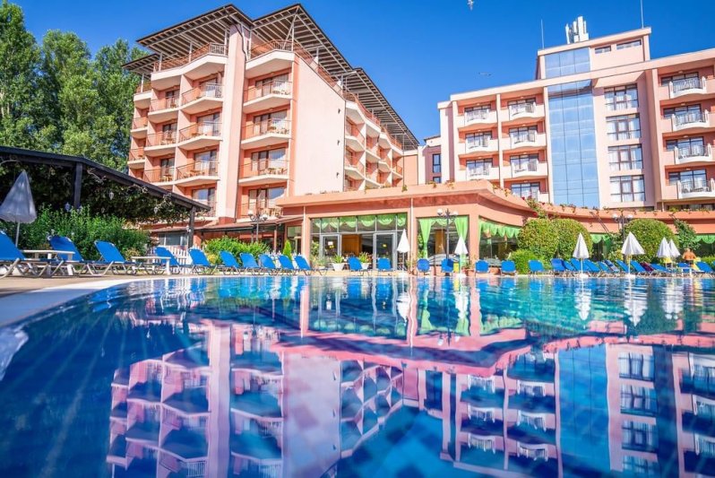 Napospart utazás Izola Paradise