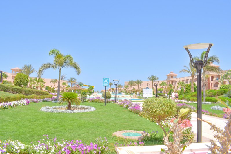 Hurghada utazás Jasmine Palace Resort