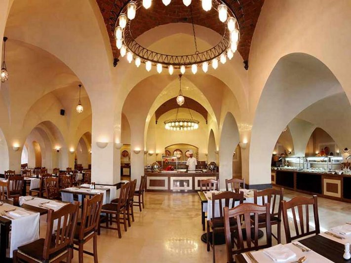 Hurghada utazás Jaz Makadina