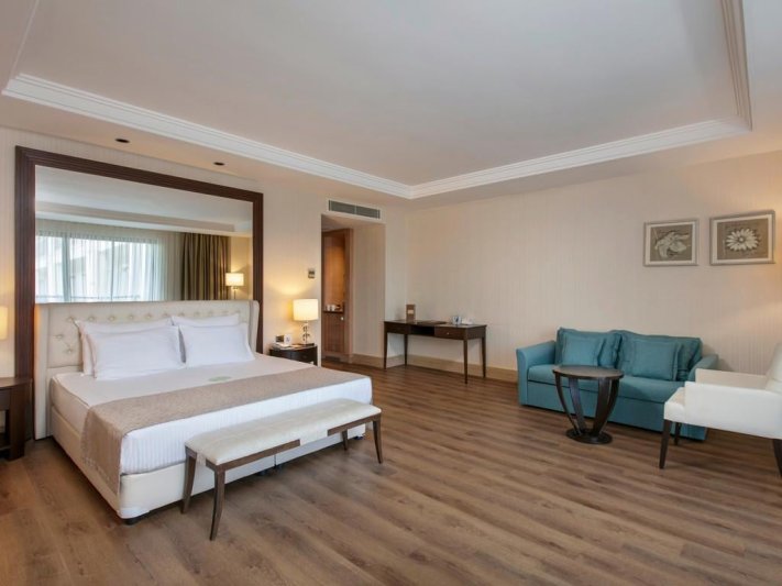 Kemer utazás Juju Premier Palace