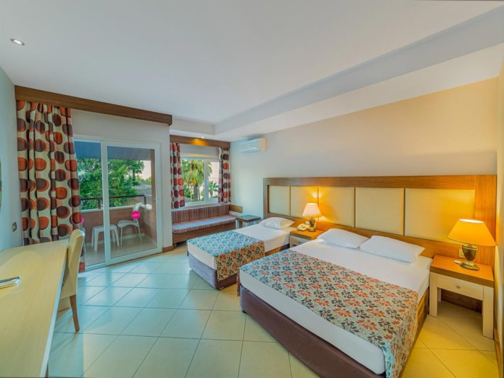 Alanya utazás Justiniano Club Alanya