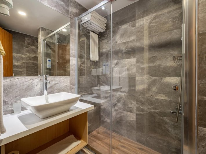 Alanya utazás Justiniano Club Park Conti