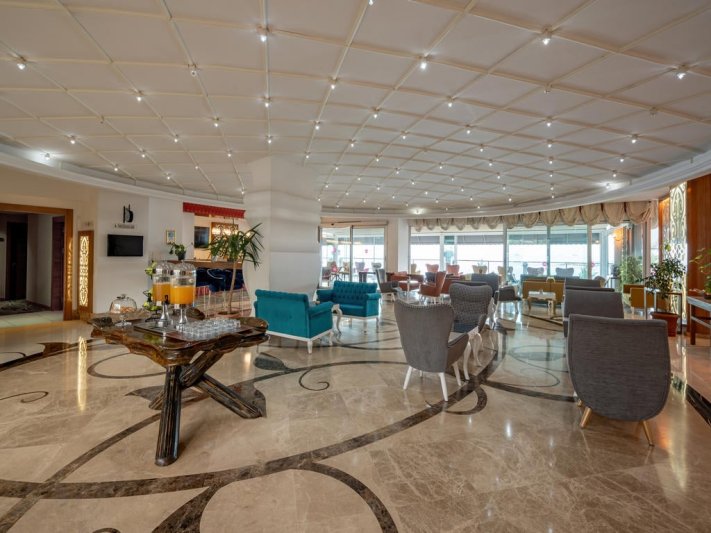 Alanya utazás Justiniano Deluxe Resort