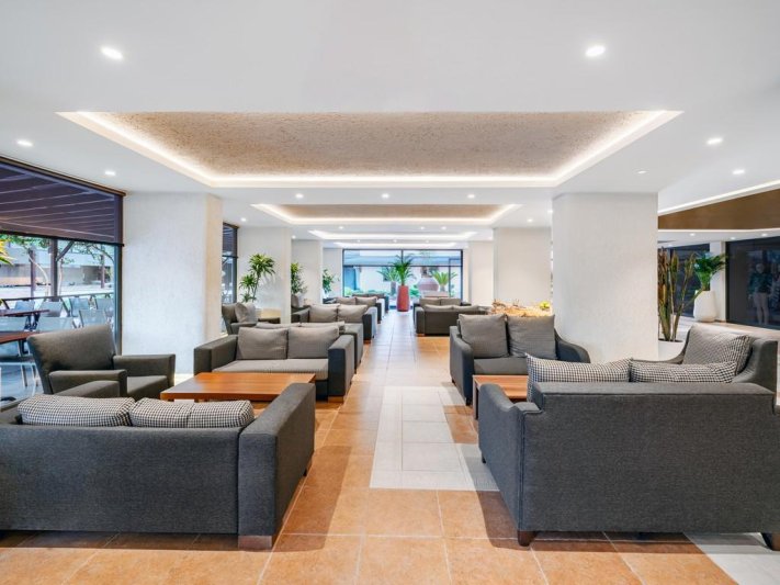 Alanya utazás Titan Garden Hotel