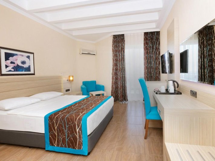 Alanya utazás Kaila Beach