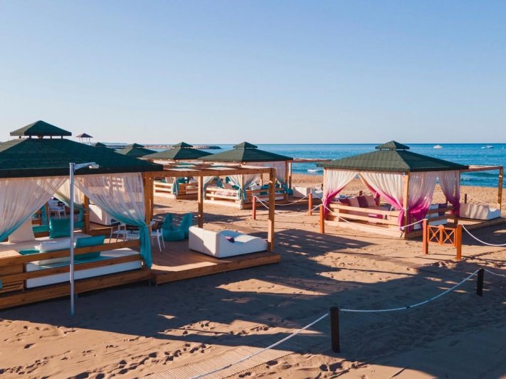 Side utazás Kamelya Aishen K Club