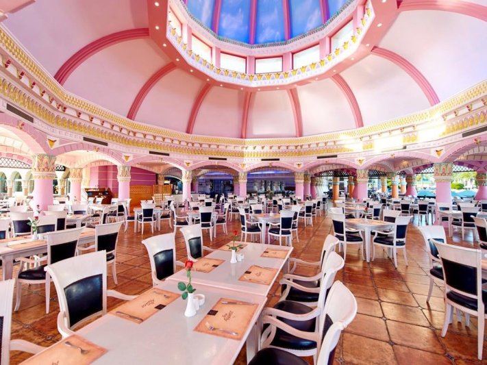 Side utazás Kamelya Aishen K Club