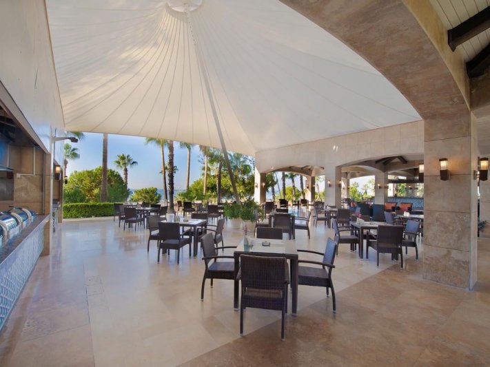 Kamelya Collection Selin Hotel Side