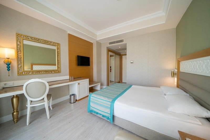 Karmir Resort & Spa Kemer