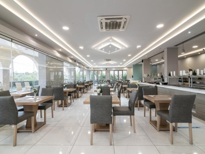 Zakynthos utazás Jupiter Hotel