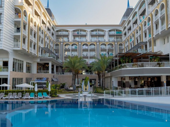 Alanya utazás Kirman Hotels Sidera Luxury & Spa