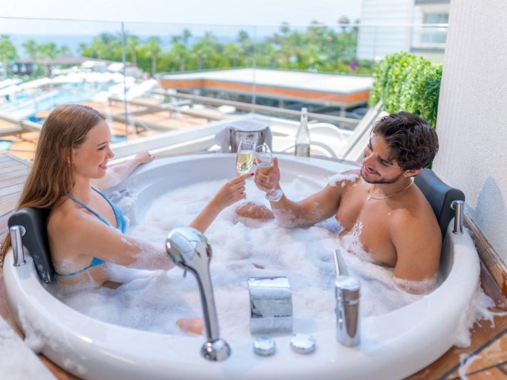 Alanya utazás Kirman Hotels Sidera Luxury & Spa