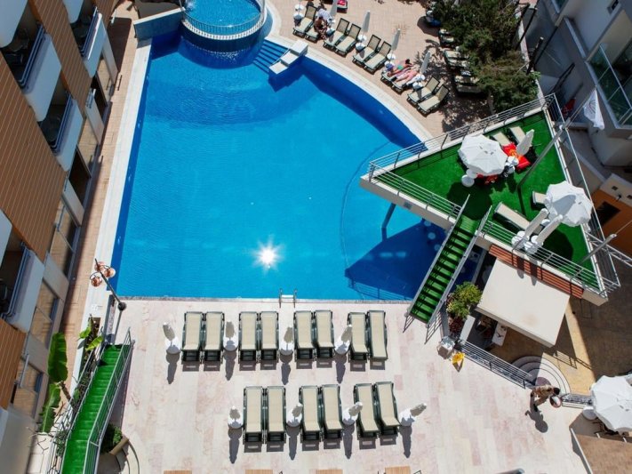 Alanya utazás Kleopatra Alaiye Hotel