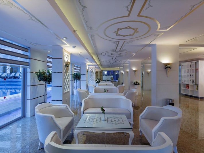 Alanya utazás Kleopatra Alaiye Hotel