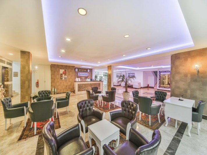 Alanya utazás Kleopatra Atlas Hotel