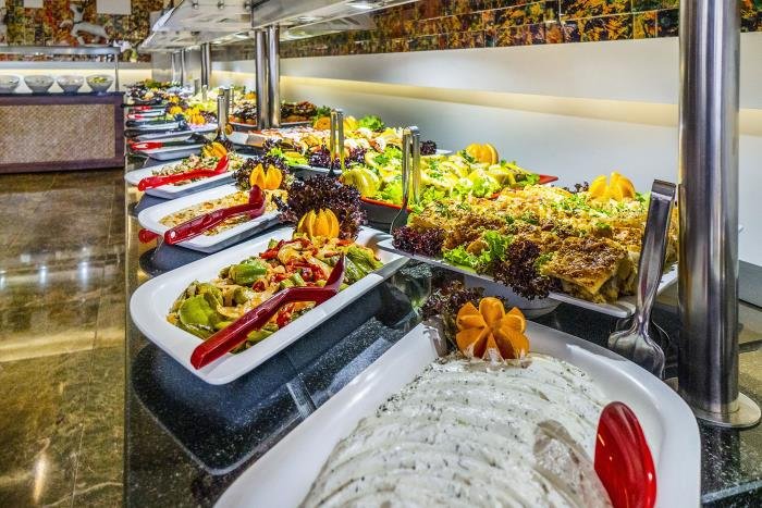 Alanya utazás Kleopatra Royal Palm