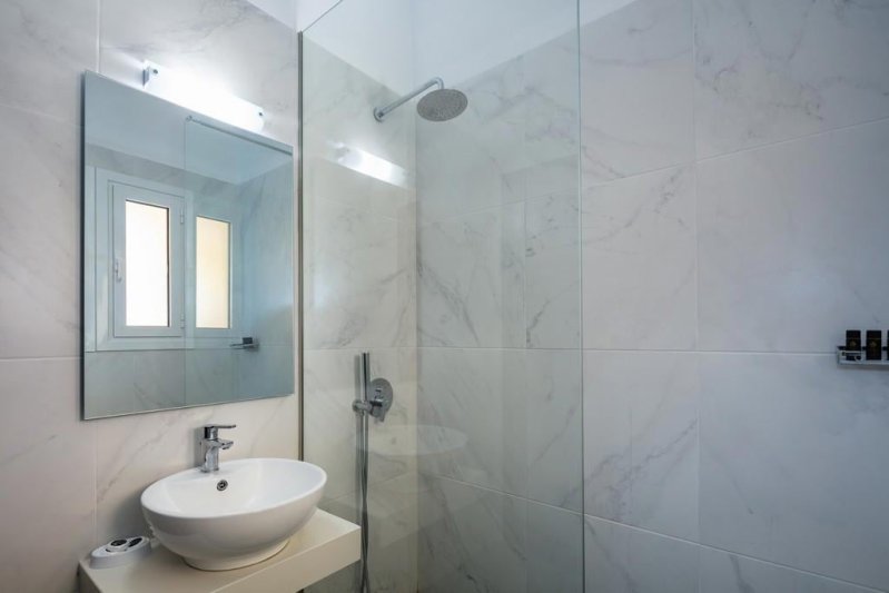 Kréta Stalida utazás Koni Village Hotel