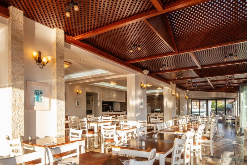 Kréta Stalida utazás Koni Village Hotel